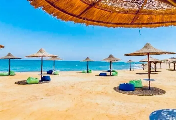 A Private For And Your Family In Porto Sokhna